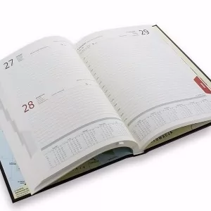kalendarz książkowy na prezent na mikołajki