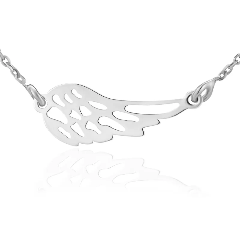 srebrny ażurowy naszyjnik z zawieszką w kształcie skrzydła anioła na prezent dla narzeczonej na urodziny